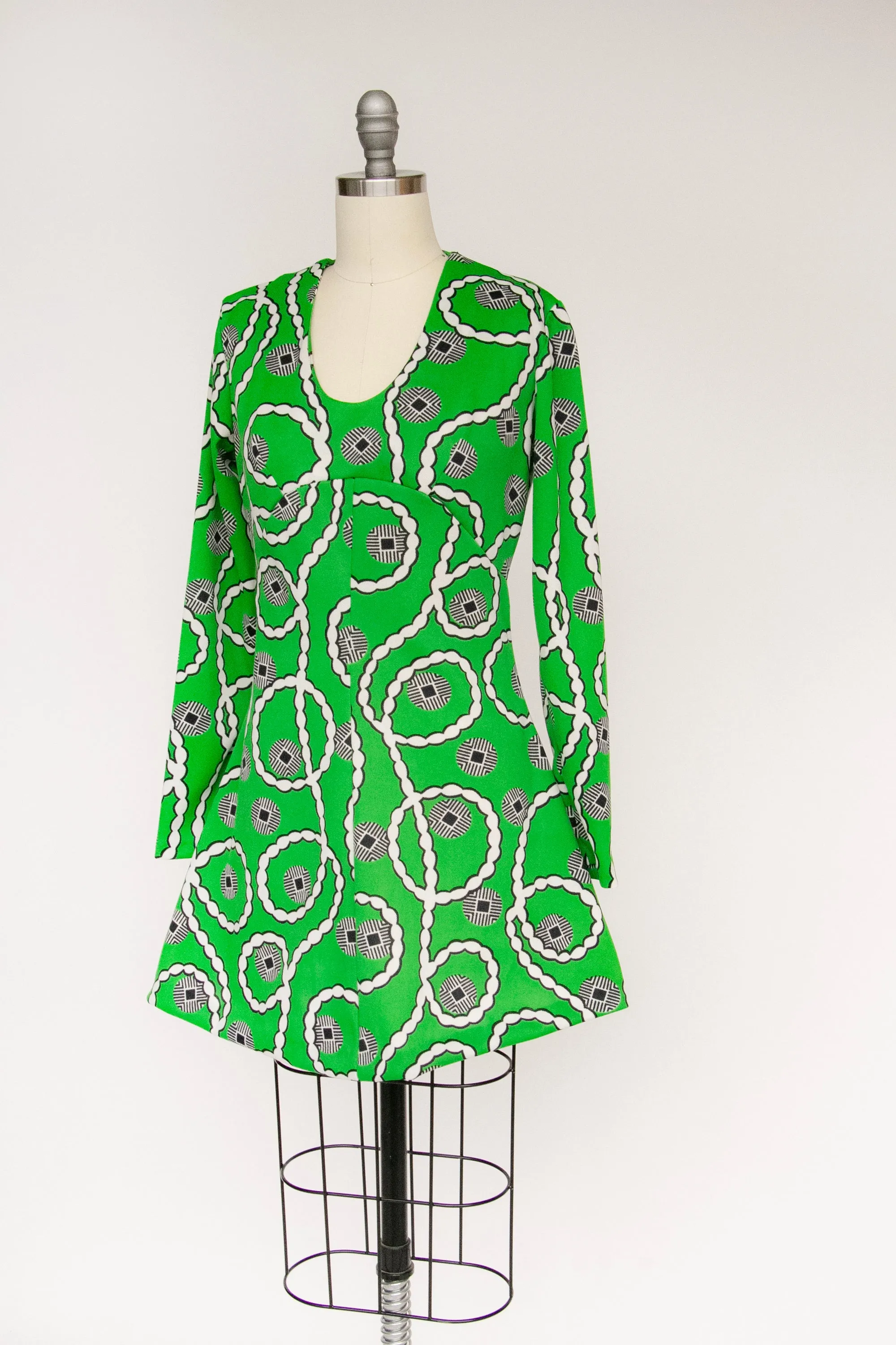 1970s Mini Dress Printed Knit Mod M