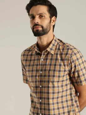 Men Checked Half Sleeve Cotton Blend Shirt