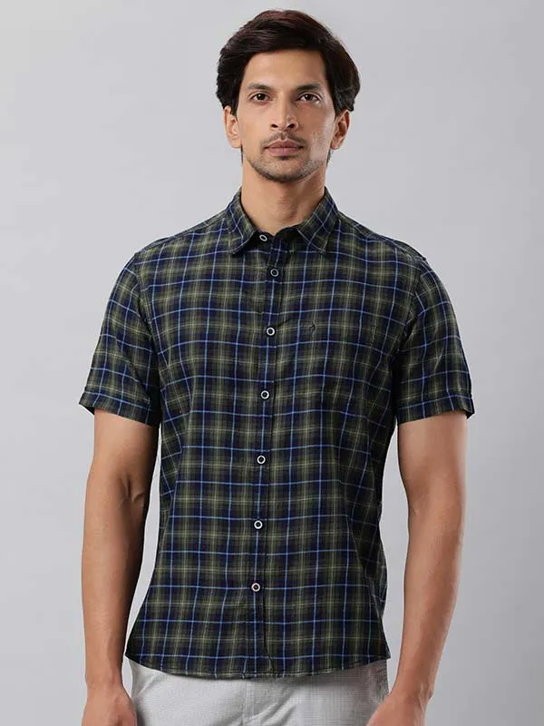 Men Checked Half Sleeve Cotton Shirt