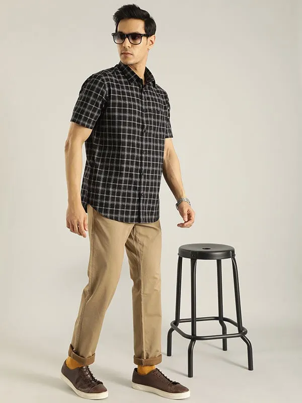 Men Checked Half Sleeve Cotton Shirt