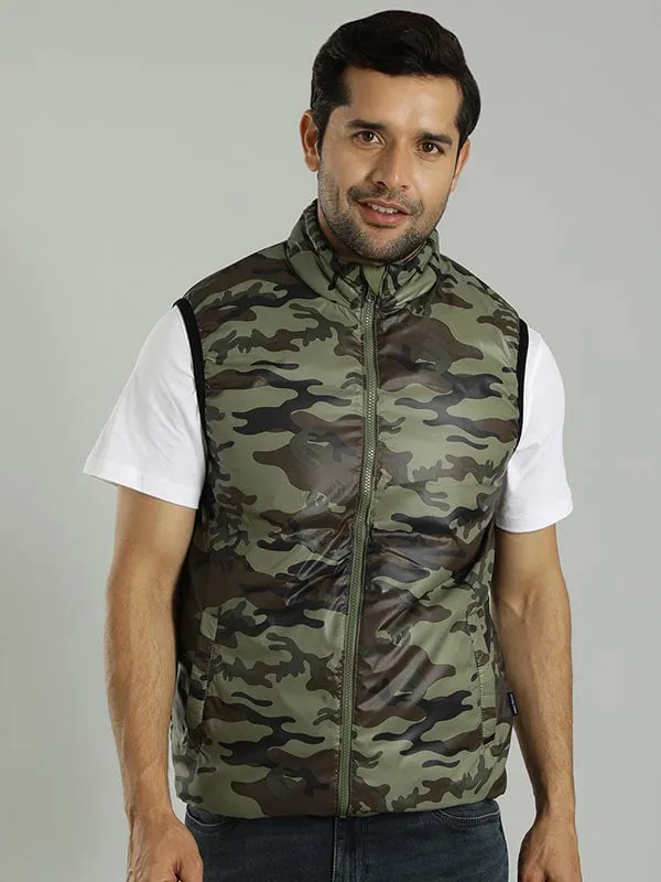 Men Color Block Sleeveless Gilet